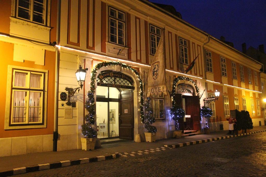 St. George Residence Budapeste Exterior foto